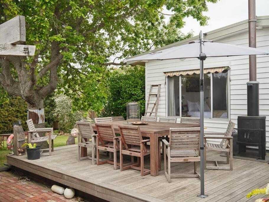 Warraburra Beach Shack, Rosebud - Entire House And Your Own Private Beach Box! Villa Exterior photo